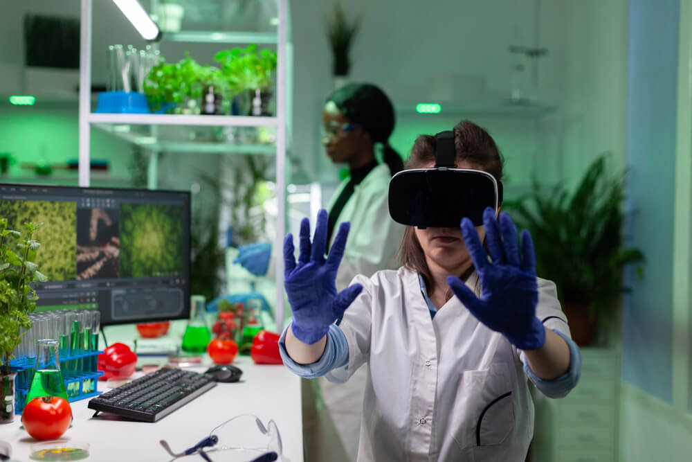 Human using VR headset in the pharmaceutical industry